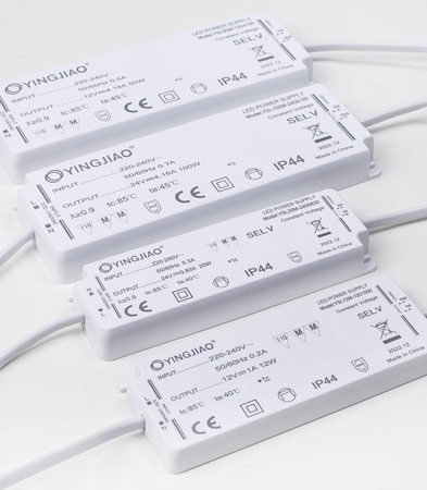 Zasilacz do oświetlenia LED płaski 12V 1,25A 15W YINGJIAO | YSL20M-1201250